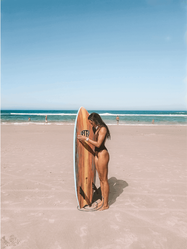 repair foam surfboard